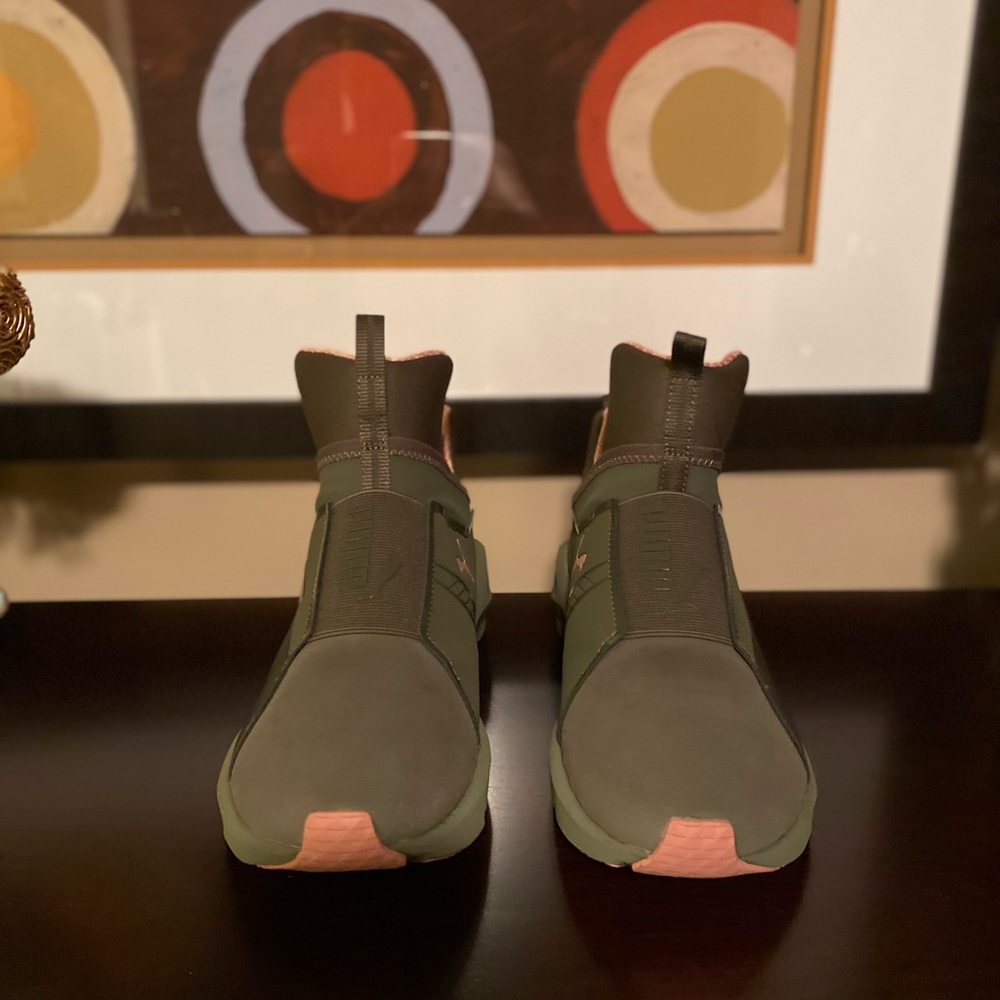 New! Puma sneakers